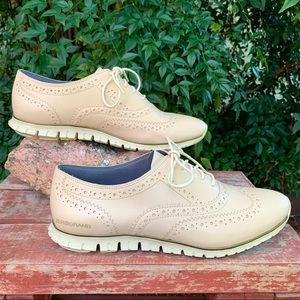 Cole Haan, ZERØGRAND Wingtip Oxford, Brazilian Sand Leather, 9.5B (medium width)